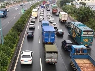 10日起至8月10日，青岛这段路全幅封闭施工