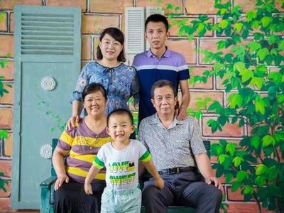 百户文明家庭风采 | 张德利家庭：“父子兵”齐上阵，坚守社区防疫“第一关”