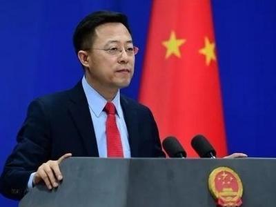 美枪支暴力频发却热衷当教师爷，外交部霸气三连问
