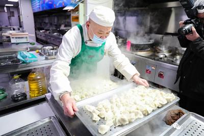 小年慰问暖人心 新年工作卯足劲