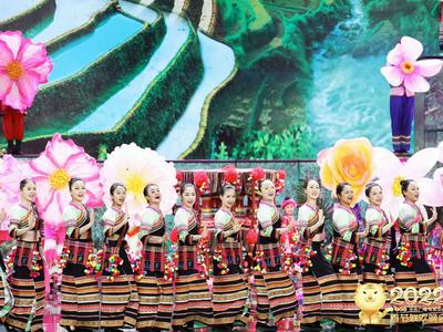 准备就绪！《2022年春节联欢晚会》第五次彩排掀起欢乐浪潮