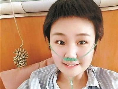 女孩抗癌六年完成大学学业，手绘Q版“抗癌日记”鼓励自己