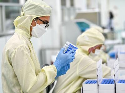 奥密克戎来袭：毒性是否减弱？疫苗还有效吗？