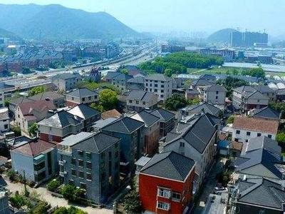 杭州富阳区实施交通管制，人员、车辆只进不出