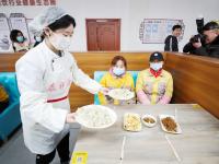 小年至，温暖到！青岛城市美容师们吃上了暖心水饺
