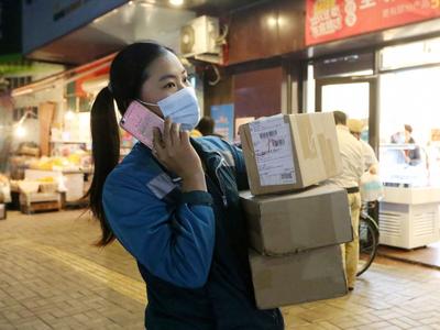 全总：今年全国五一劳动奖注意推荐网约车司机、快递员等