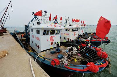 青岛“海上春耕” 蛤蜊、牡蛎采收设备长这样