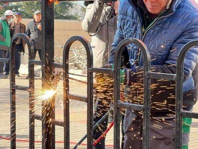 青岛这个区要力争三年清零93个老旧小区和主干道沿线可视范围重点楼院违建！