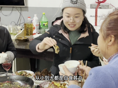 “忠孝难两全......” 除夕夜，母亲这样嘱咐杜富国四兄妹