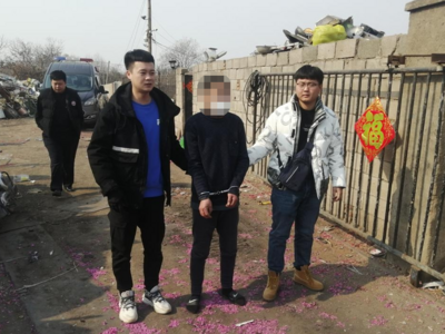 连偷34块雨水篦子，卖入废品收购站，偷的收的都违法了！可能判……