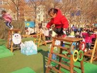 幼儿园举办“小小冬奥会” ？娃娃选手感受冰雪乐趣