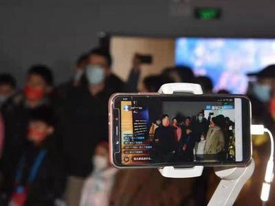大年初一，青岛60家A级景区待客11.33万人次，家庭游成主力