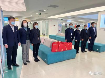 虎虎生威开新年——市南区“暖南”审批服务团队2022“暖行动”系列活动启动仪式