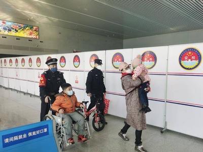 帮旅客找回遗失遗忘物品2000余件，青岛铁警守护春运安全