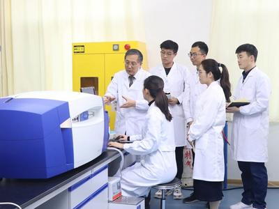 教育部公布第二批全国高校黄大年式教师团队，200个团队入选