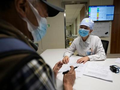 国家卫健委：2025年二级及以上综合医院设置老年医学科的比例不低于60%