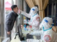 实拍李沧区核酸检测：医护人员、志愿者、社区工作者齐上阵