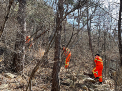 @崂山风景区游客，请走寻常路，共防山火隐患