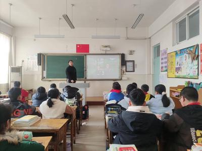 市教育局：聚焦家长关注的重点领域，强化一线工作法