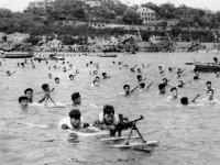 他用影像见证青岛发展历史  