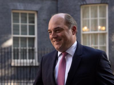 英国防大臣与假冒“乌克兰总理”视频通话，聊了10分钟……
