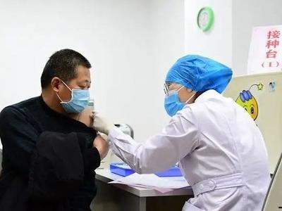 面对奥密克戎变异株，接种疫苗和做好个人防护还是防控最主要措施