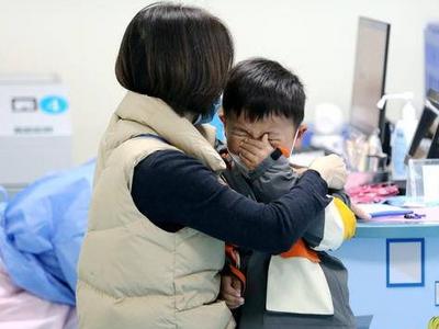 青岛市暂停包括新冠疫苗在内的预防接种服务