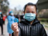 实拍李沧区核酸检测：医护人员、志愿者、社区工作者齐上阵