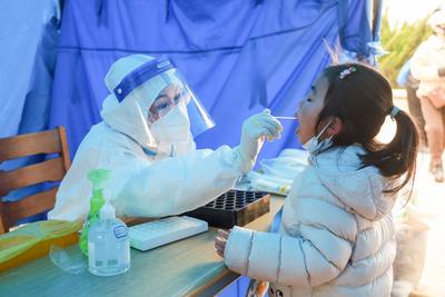 青岛这家医院“愿检尽检”核酸采样点搬迁，6月13日启用