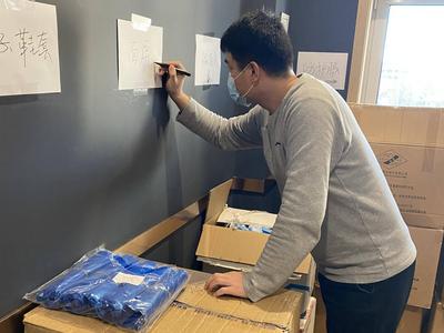 “胶州先锋”防控疫情志愿突击队队员刘伟： 既能冲锋一线，亦能稳定后方！