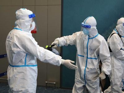 上海昨日新增本土确诊病例425例、本土无症状感染者8581例