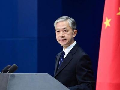 巴基斯坦一孔子学院班车遇袭，外交部：将让幕后黑手付出沉重代价