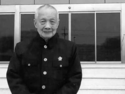 送别！核潜艇导弹发射装置总设计师魏乃文逝世