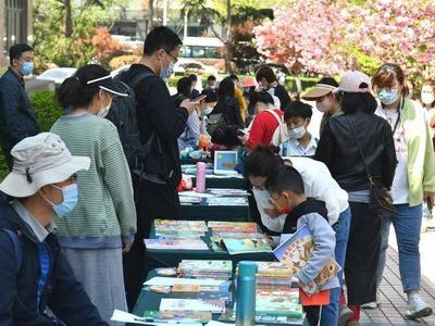 阅读新时代，奋进新征程！2022年书香青岛全民阅读工程启动