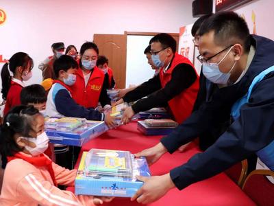 喜迎建团百年，即墨建设系统团员青年为小学生开讲第一堂团课