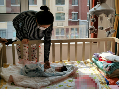青岛新冠确诊产妇与宝宝团聚，背后有这支专家团队保驾护航