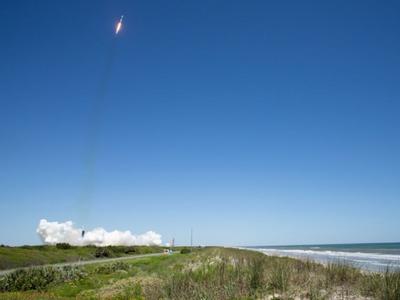受地面恶劣天气条件影响，SpaceX“太空游客”滞留国际空间站