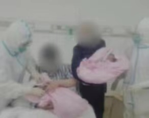 上海警方辟谣孕妇大出血求助未果死亡：当事人顺利产下一对儿女