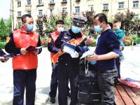 维护良好交通秩序，安全文明出行！他们在行动......