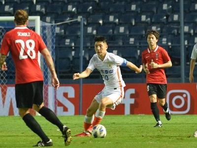 广州队、山东泰山大比分失利，谁酿成亚冠“中超惨案”？