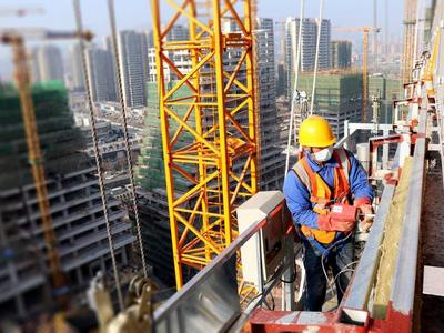 依法严处！青岛将全面整顿规范建筑市场秩序，发现违法行为可举报