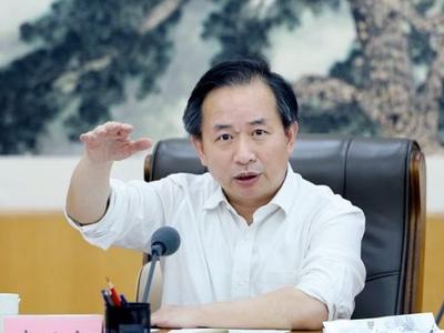 省推进济南新旧动能转换起步区建设工作领导小组召开会议
