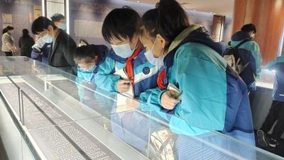 什么是志愿精神？在这处新时代文明实践中心，少年们感受到了……——文明随手拍①