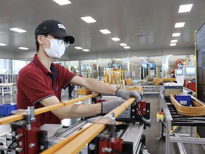 “小巨人”中加特到底“特”在哪儿？