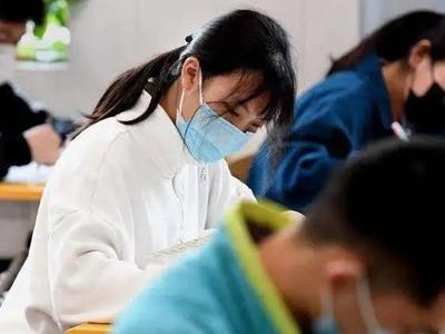 教育部：中小学生校外培训材料（理科类）专项抽查，发现内容超标超前等不足