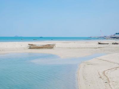 等一个晴天，想带你来这处小众景美的海边