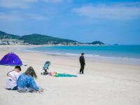 等一个晴天，想带你来这处小众景美的海边