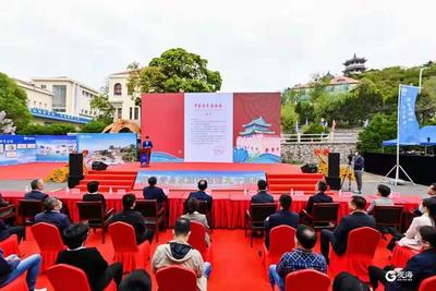 青岛水族馆迎来90岁“生日”  胶东五市海洋科普联盟成立