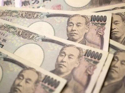 日本政府长期债务首次超过1千万亿日元