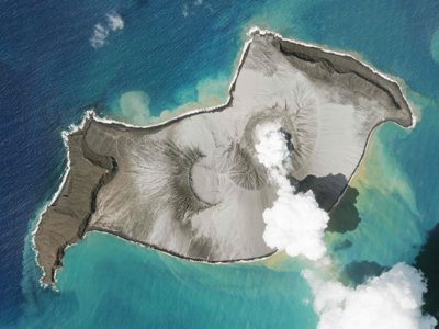 汤加火山喷发获确认为地球大气层内发生的“最大爆炸”